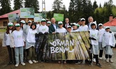 Vali Serdengeçti, "Orman Benim" Kampanyası Etkinliğine Katıldı