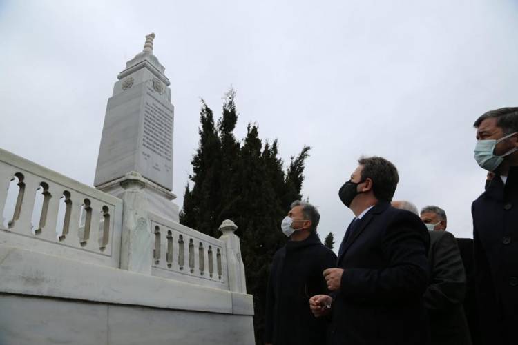 Osman Ağa, mezarı başında anıldı