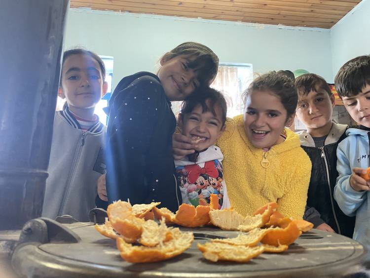 LÖSEV’den köy okullarındaki öğrencilere iyilik