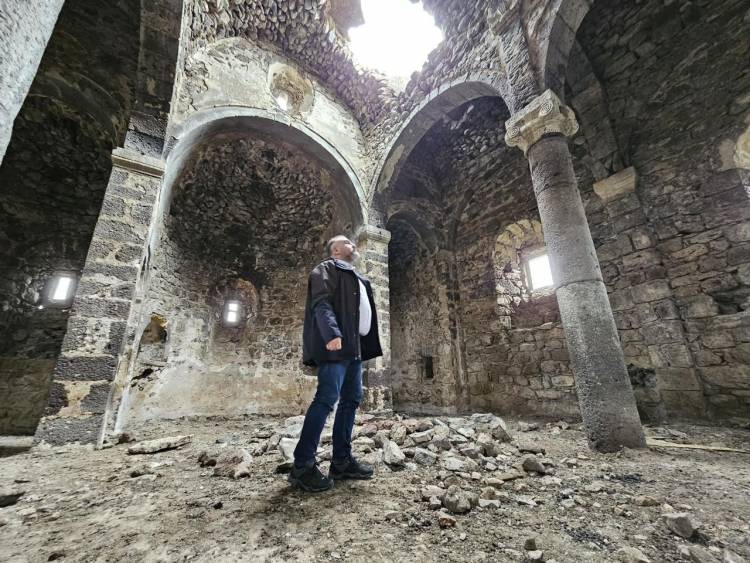 Giresun'da turizme kazandırılacak tarihi kilisenin restorasyonunda birinci etap tamamladı